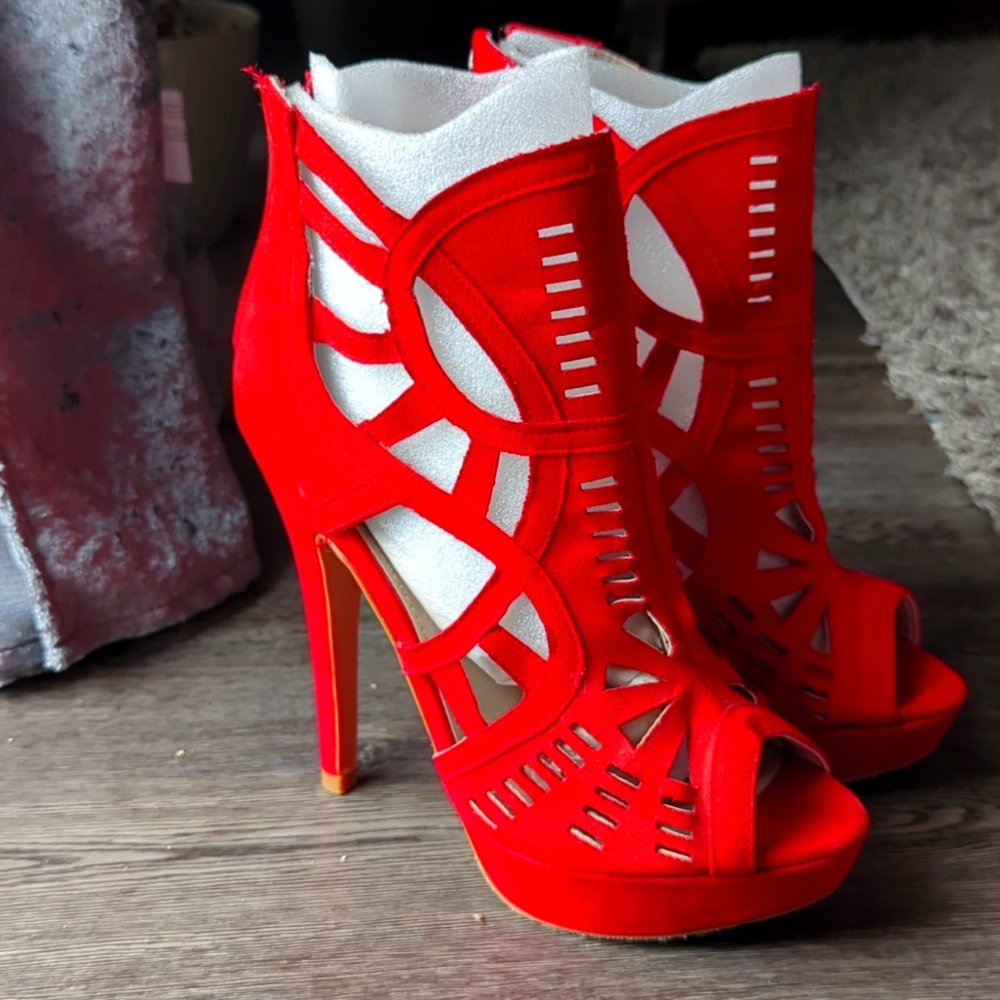 Platform Red Strappy Heel